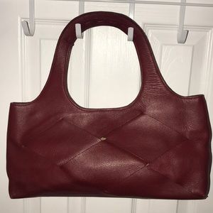 Genuine leather medium red Latico purse-excellent